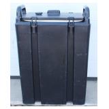 Cambro 500LCD, 5 Gallon Black Insulated Beverage Hot/ Cold Dispenser