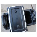 Cambro 250 LCD. 2 1/2 Gallon. Insulated Hot/ Cold Beverage Dispenser, Black