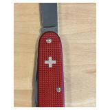LL - Victorinox Swiss Army Knife (Lot of 4) - 3.5 in Closed