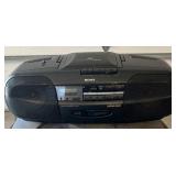 G - Sony CFD-19 Mega Bass Boombox - CD Cassette, Digital Synthesizer Tuner