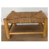 UB1 - Vintage Wicker Ottoman