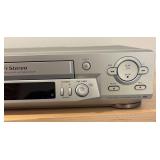 LL - Sony VCR - Model: SLV-N81