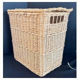 LR - Delightful Basket with Vase