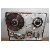 Akai X-1800SD Cross Field Super Deluxe Reel to Reel and 8 Track Tape Recorder