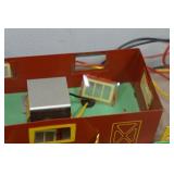 Antique American Flyer Stock Yard and Stock Car #771 - Cows Move with Vibration