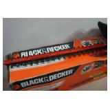 Black & Decker 22" Dual Action Hedge Trimmer