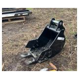 Wolverine 200MM Excavator Bucket (12EX-D08)