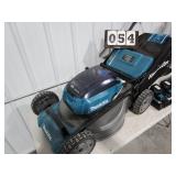 Makita 21" Lawn Mower - XML08