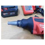 Milwaukee M18 FUEL 18V Lithium-Ion Brushless Cordless Drywall Screw Gun Kit with (2) 5.0Ah Batteries, Charger and Tool Bag