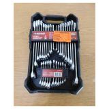 Husky SAE and Metric Combination Wrench Set with Tray (32-Piece)