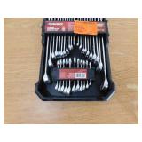 Husky SAE and Metric Combination Wrench Set with Tray (32-Piece)