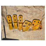 Excavator Bucket Duck Feet Teeth