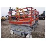 Sky Jack Model SJ 4626 Electric Scissors Lift