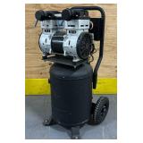 ^NorthStar Portable Quiet Electric Air Compressor, 1.5 HP, 8-Gallon, 4 CFM @ 90 PSI #53009 Msrp $444.99 see description