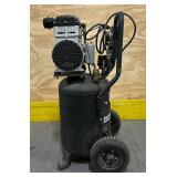 ^NorthStar Portable Quiet Electric Air Compressor, 1.5 HP, 8-Gallon, 4 CFM @ 90 PSI #53009 Msrp $444.99 see description
