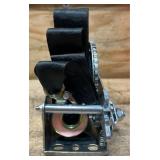 Ultra-Tow Single-Speed Hand Winch with Strap, 1000-Lb. Load Capacity #5033549 Msrp $59.99 see description