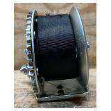 Ultra-Tow Single-Speed Hand Winch with Strap, 1000-Lb. Load Capacity #5033549 Msrp $59.99 see description