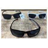 Sunglasses lot of 3