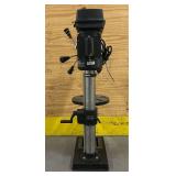 *Klutch 13in. Benchtop Drill Press, 3/4 HP, 120 Volts, 5/8in. Chuck w/1in. Drilling Capacity, 45  Table Tilt #5793521 Msrp $279.99