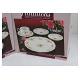 Traditions Moss Rose Pattern 5 Pc Place Sets (Lot of 2)