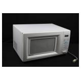 Magic Chef MCD1611W Microwave Oven - Household 120V 60Hz 1.5kW