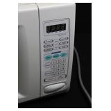 Magic Chef MCD1611W Microwave Oven - Household 120V 60Hz 1.5kW