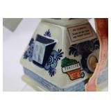 Delft Blue Ceramic Musical Moving Windmill "Sound of Music"