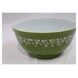 Vintage Pyrex Crazy Daisy/Spring Blossom Nesting Mixing Bowls