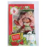 Kenner Strawberry Shortcake Doll - 5-Inch with Custard - Vintage 1980