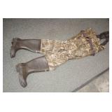 Ducks Unlimited Mad-Dog Insulated Chest Waders - Size 5