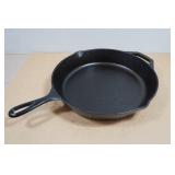 Lodge 12" Cast Iron Skillet