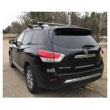 2015 Nissan Pathfinder SL FWD