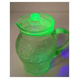 Excellent Vintage Green Vaseline Glass Juice Pitcher w/Lid