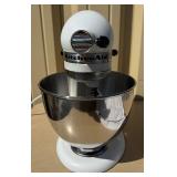 Quality Working KITCHENAID Artisan Mixer w/Bowl