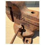 Vintage PARKER Swivel Anvil Vise