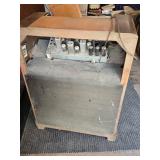 Philco Model 46-1209 Vintage Radio - Seller stated that it lights up