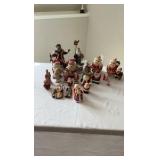 Vintage Santa Figurine & Ornament Collection - Multi-Piece Multi-Brand Holiday Lot