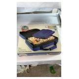 Anchor Hocking “Carry-Outs” 3-Piece Insulated Food Carrier Set – Blue – New in Box