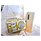 Portable Zenith radio with box