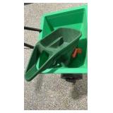 Suncast Walk-Behind & Scotts Handheld Broadcast Spreader Set - 2 Pieces