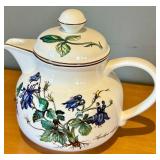 Villeroy & Boch Botanica Platter, Plate and Teapot