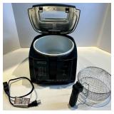Gourmet Living Countertop Deep Fryer & Mesh Basket - Black