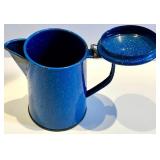 Colonial Accents Palm Tree Plate & Blue Enamel Cookware Set - Vision 5L Pink Casserole