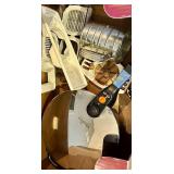 Pots & Pans - Assorted Stainless Steel Kitchen Cookware with Lids & Accessories