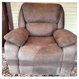 Brown Fabric Recliner Chair & Manual Lever, 40 in W x 45 in D x 40 in H