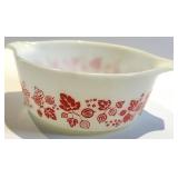 Pyrex Glass Casserole Dish with Lid - Red Berry Pattern - Oven Safe - Gooseberry Pattern