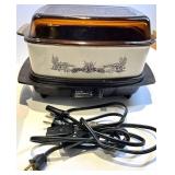 West Bend Electric Skillet & 4-Quart Slow Cooker Sensa-Temp 72106, 1300W, 120V