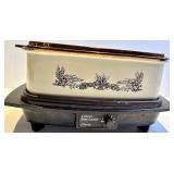 West Bend Electric Skillet & 4-Quart Slow Cooker Sensa-Temp 72106, 1300W, 120V