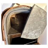 Hawkeye Basket Refrigerator