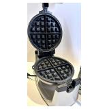Weston Pasta Machine & Trudeau 10-Piece Enamelled Cast Iron Meat Fondue Set & Waffle Maker